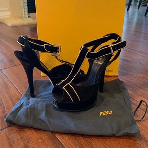 FENDI HEELS!!